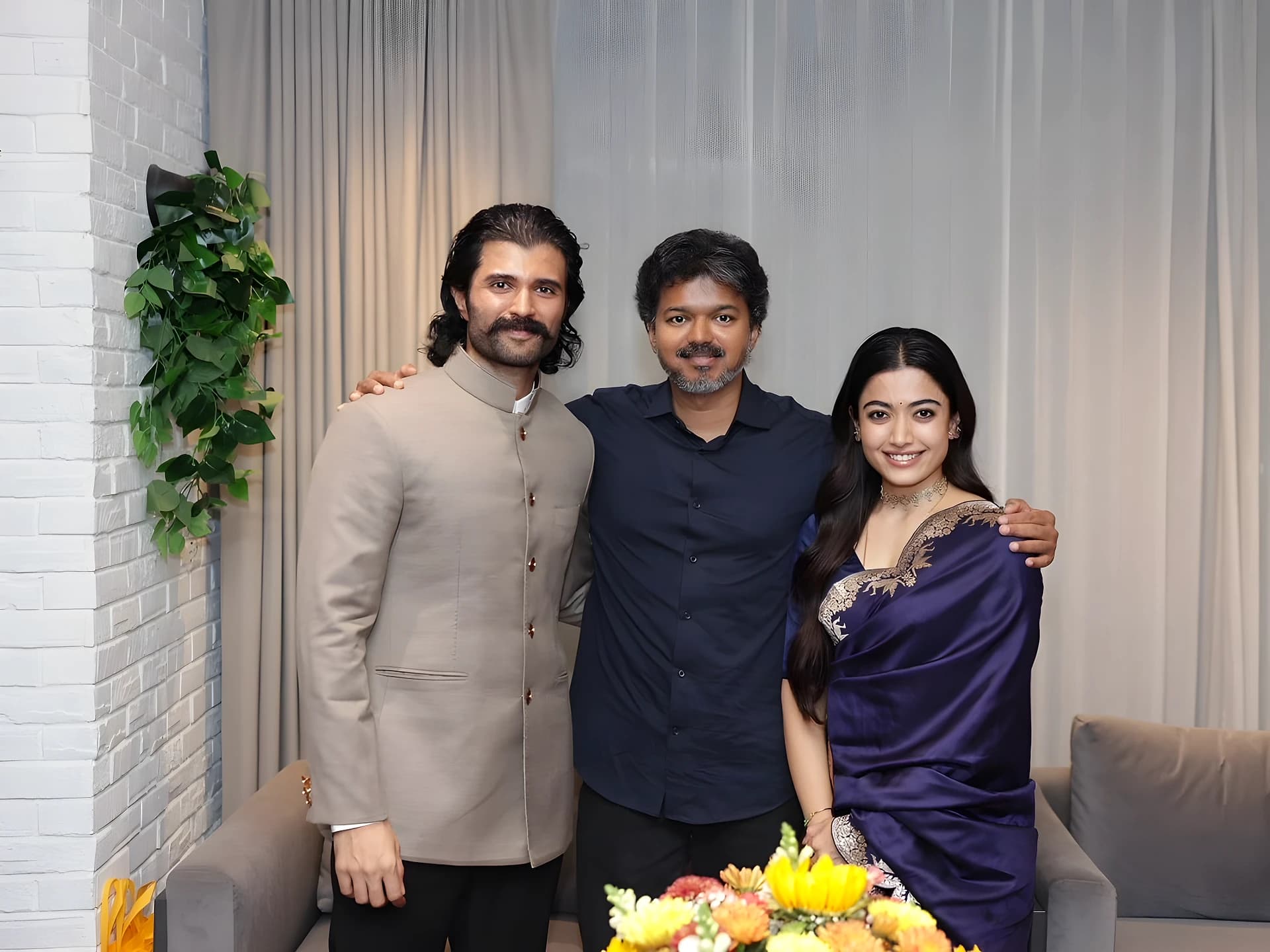 సీఎం జోసెఫ్ విజయ్‌కు విజయ్ దేవరకొండ ఫిదా!
