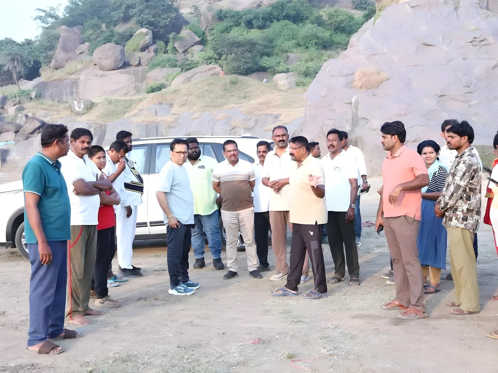 బతుకమ్మ వేడుకలకు పకడ్బందీ ఏర్పాట్లు చేయాలి