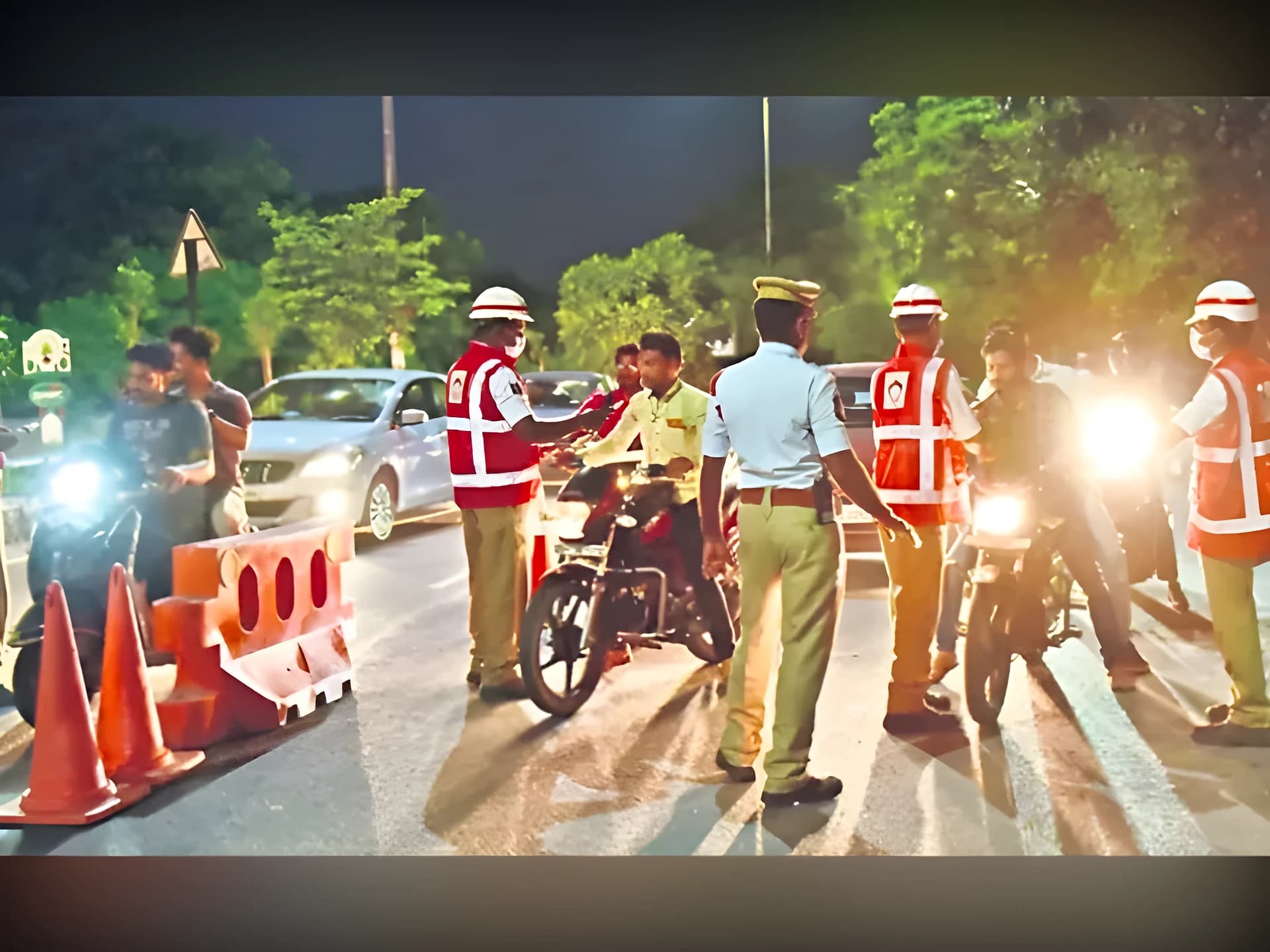 కాకినాడలో డ్రంక్ అండ్ డ్రైవ్.. 35 మందికి జరిమానా