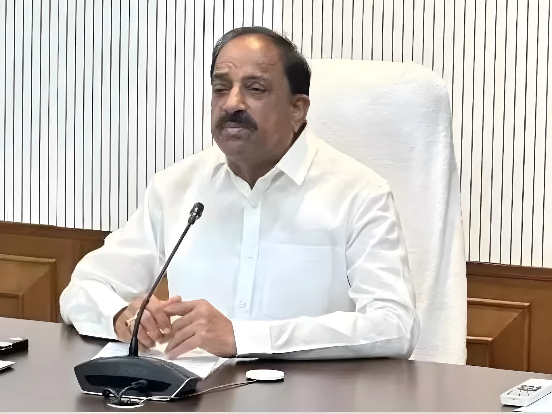 తెలంగాణలో 315 మండలాల్లో కరువు ఎఫెక్ట్: మంత్రి తుమ్మల