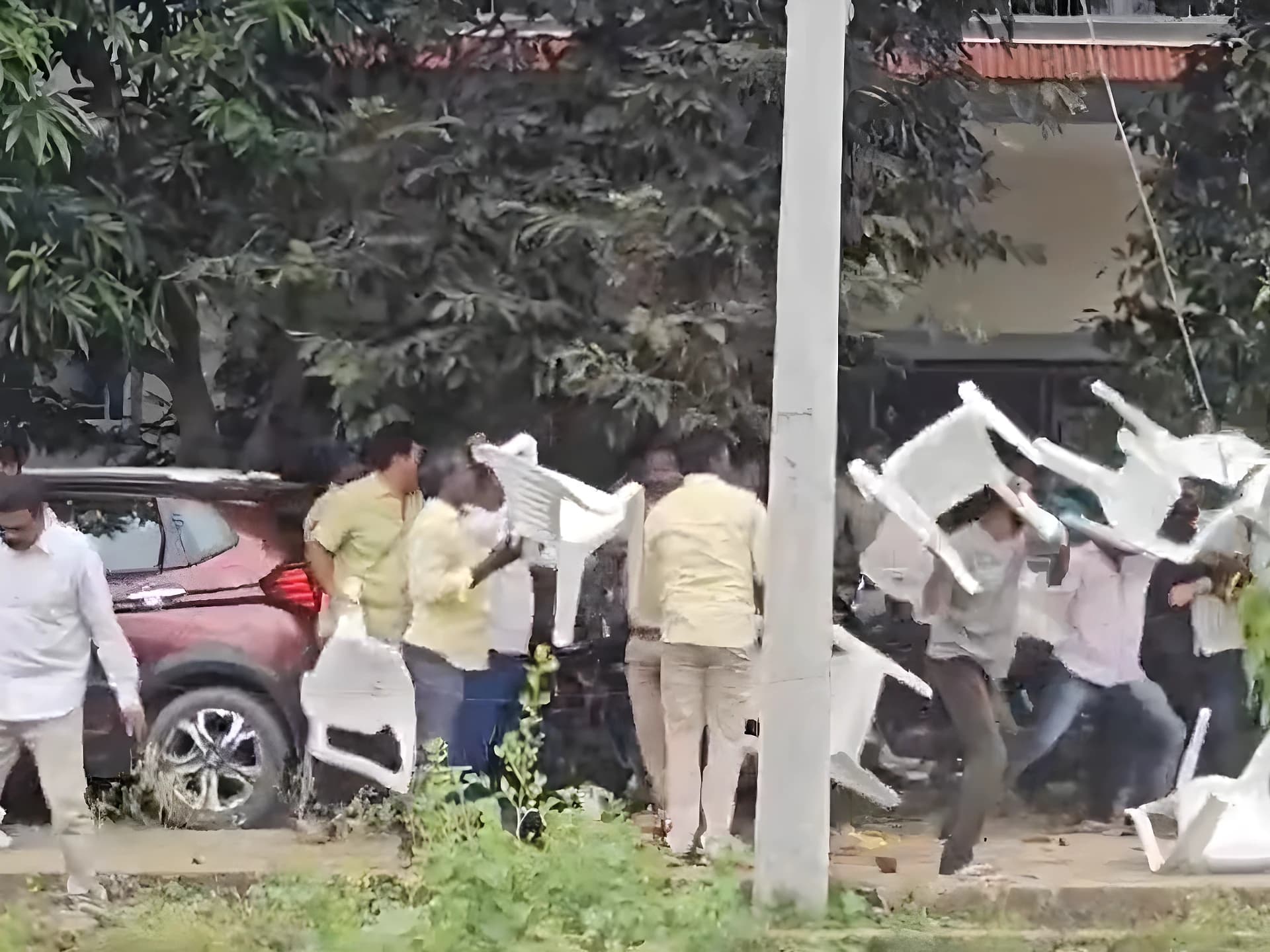 చిత్తూరులో టెన్షన్