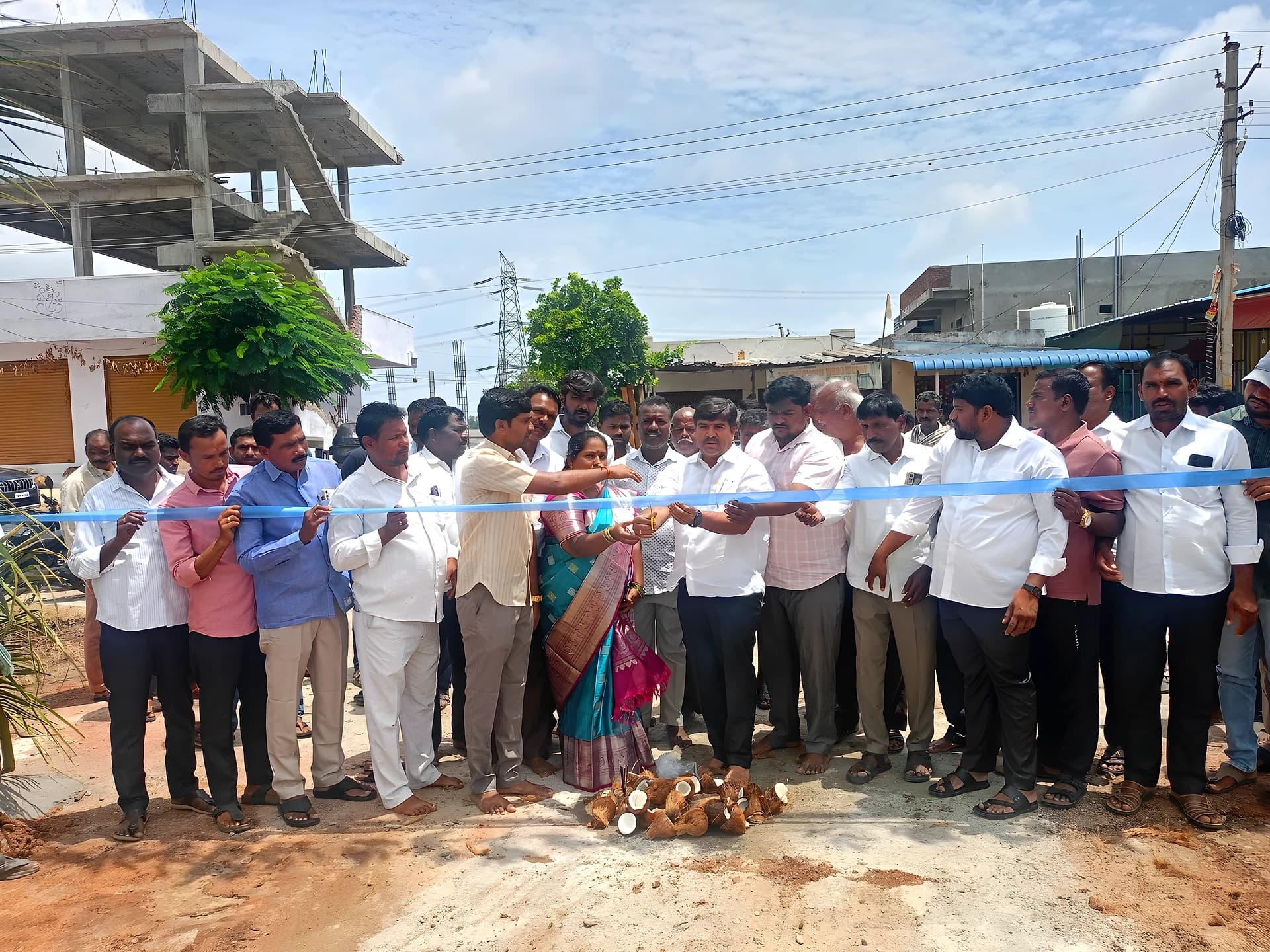 వెలిజర్లలో అంగడి బజార్ ప్రారంభం