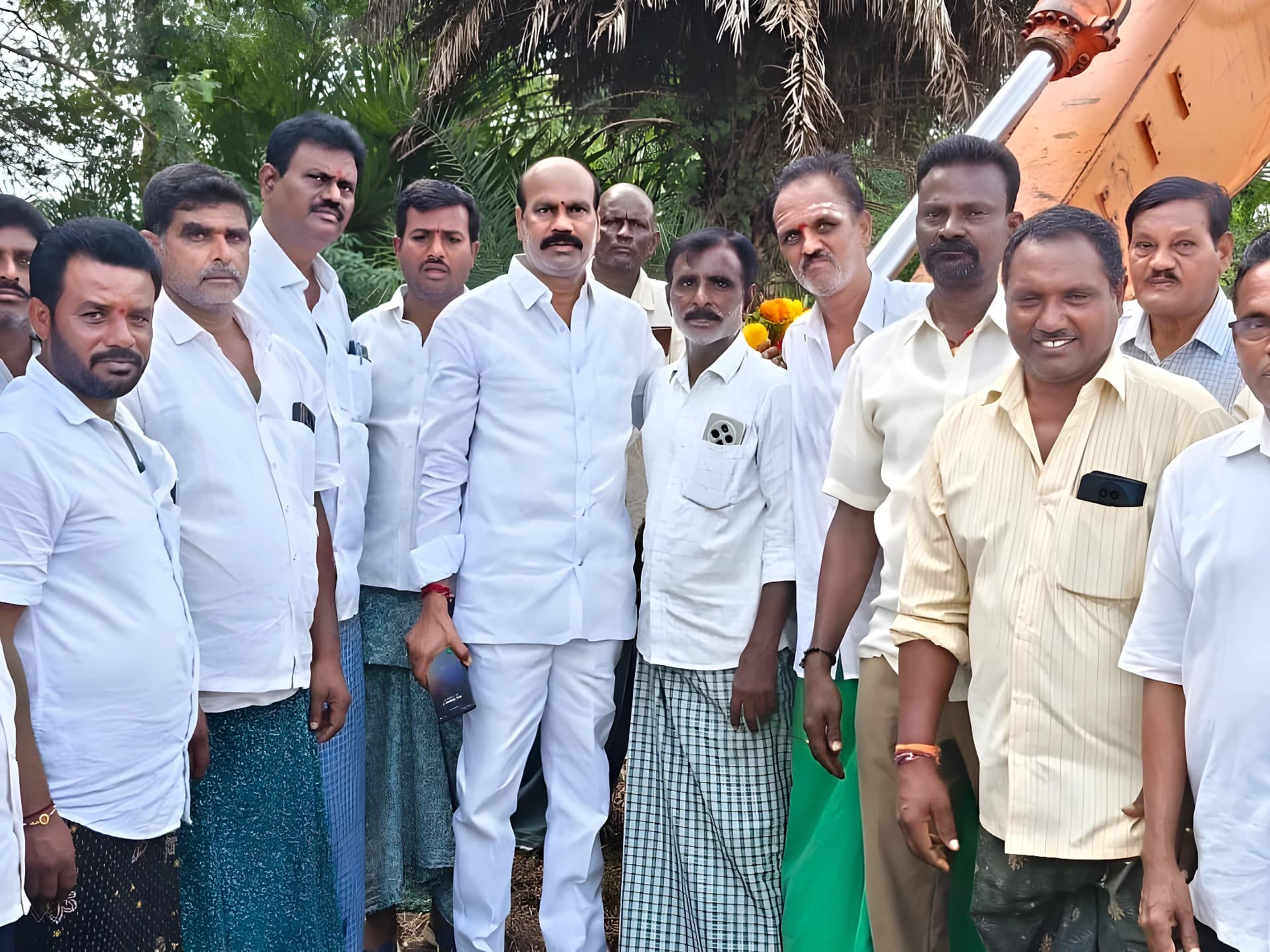 తురిమెర్లలో స్మశాన వాటిక పనులకు శంకుస్థాపన