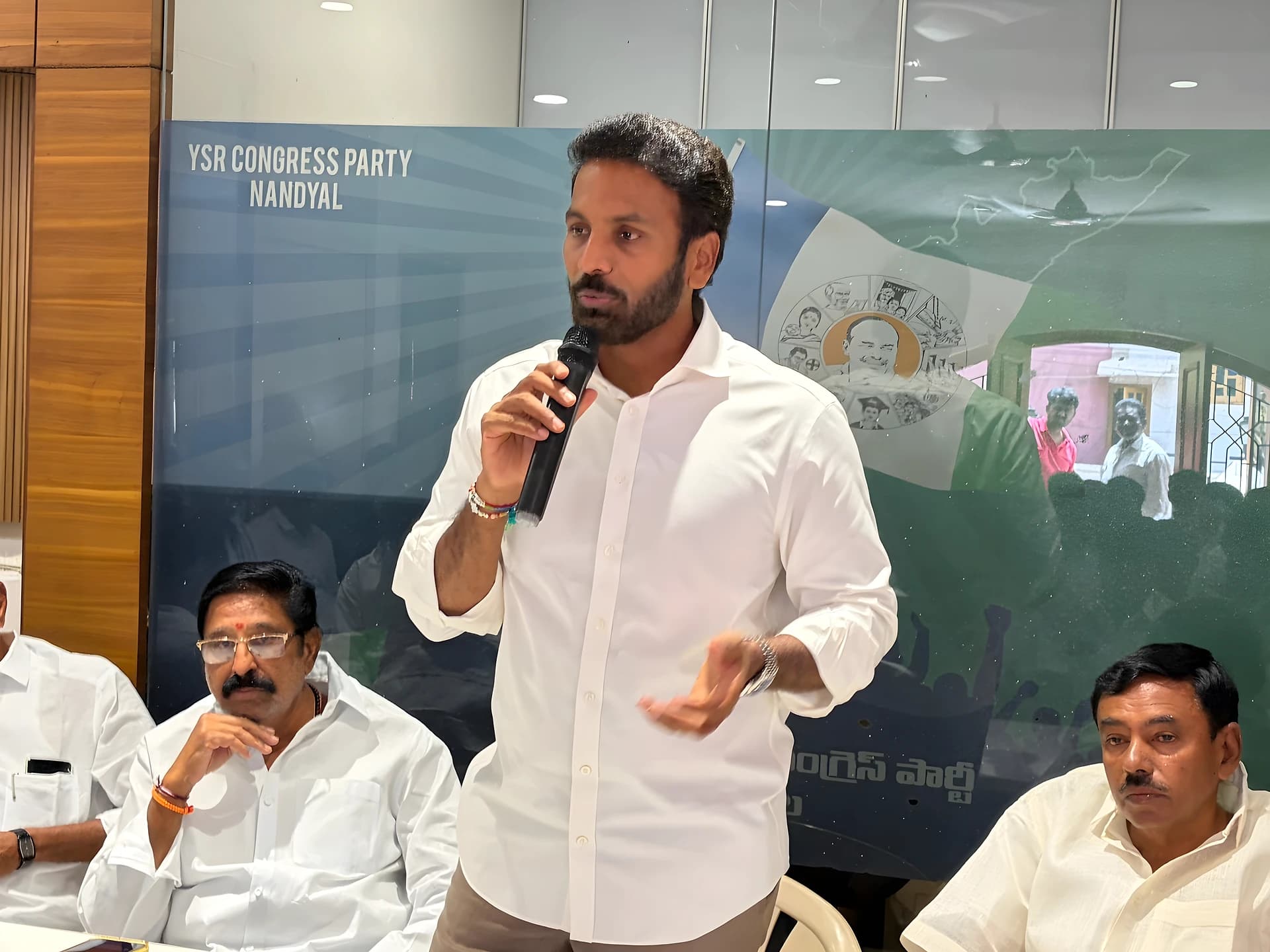 కూటమి ప్రభుత్వంతో వ్యవసాయ సంక్షోభం: శిల్పా రవిచంద్ర