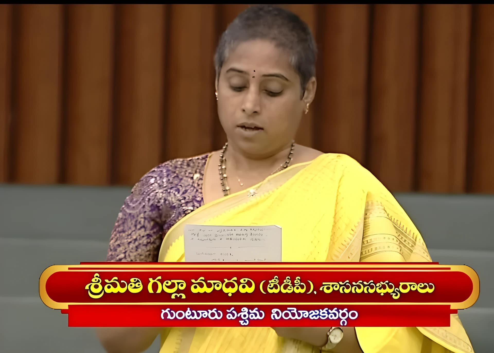 జర్నలిస్టులకు ఇళ్ల స్థలాలు కేటాయించాలి