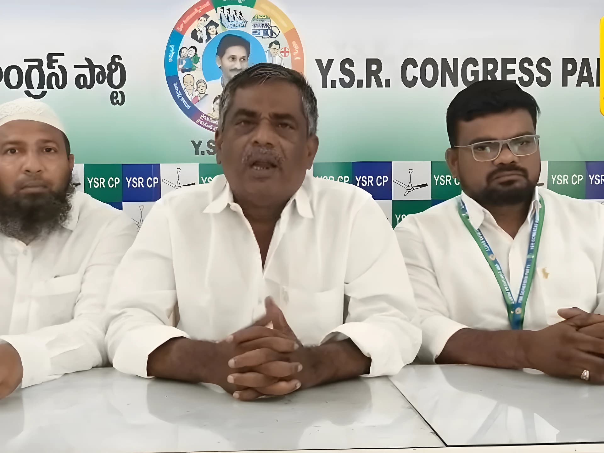 కడపలో దళిత అభ్యర్థిపై దాడి!