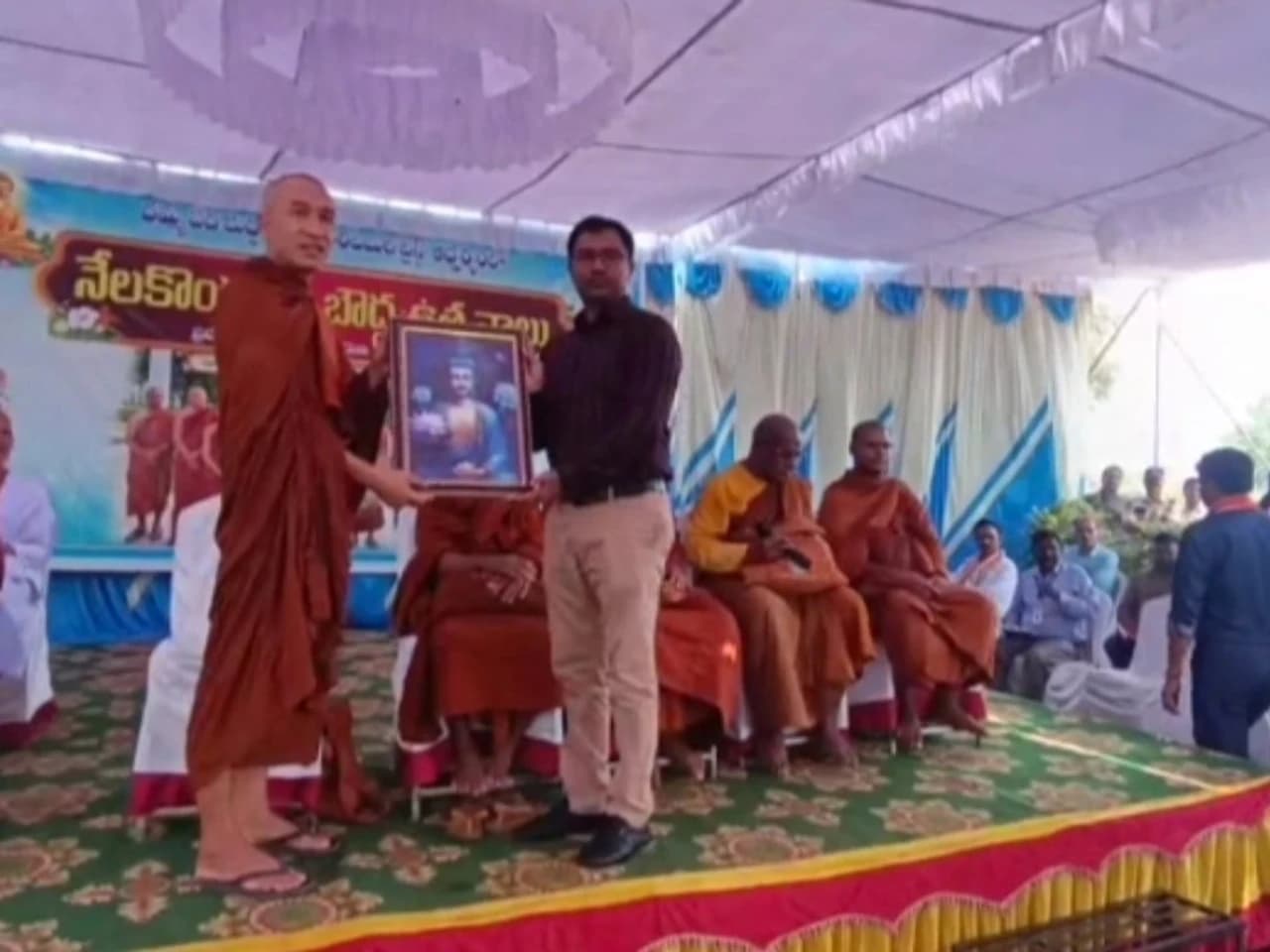 నేలకొండపల్లి బౌద్ధ క్షేత్రంలో బౌద్ధ ఉత్సవాలు