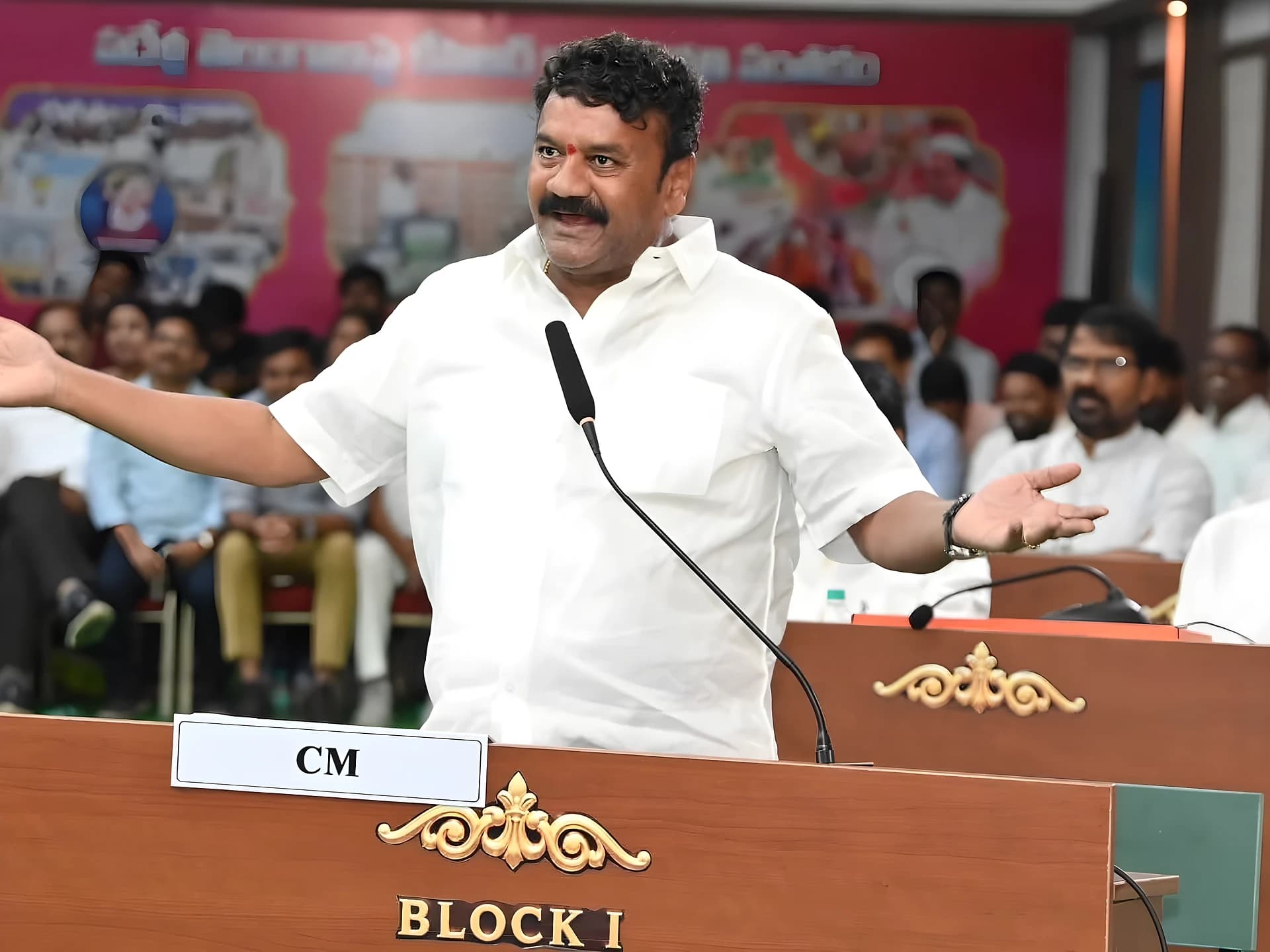 BRS నాయకుల 'మాక్ అసెంబ్లీ'