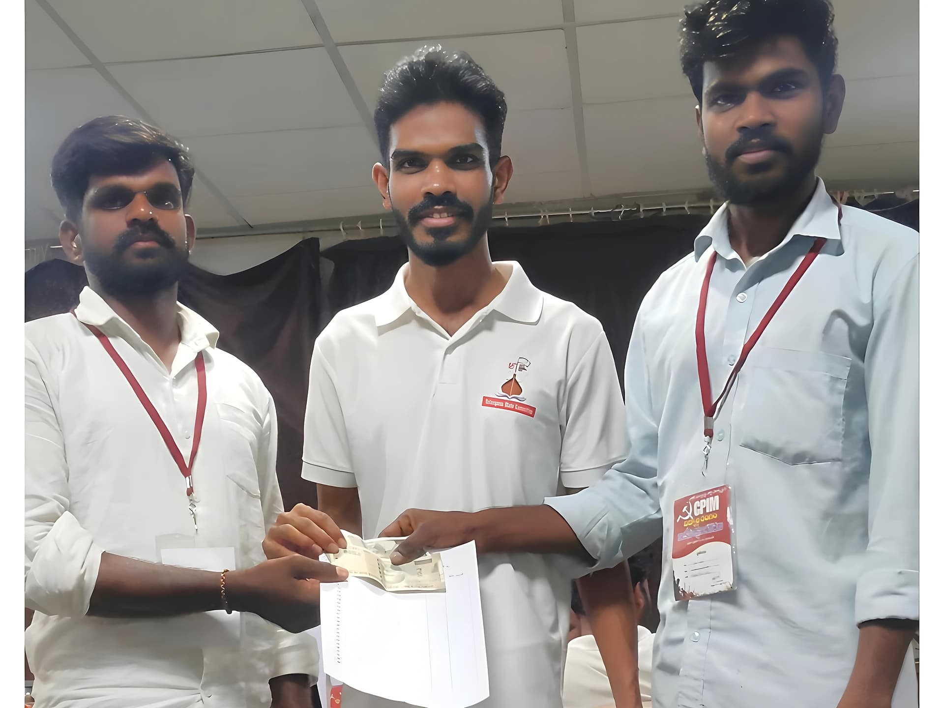 SFI నాయకుడు మోహిత్‌కు నారాయణపేట జిల్లా SFI ఆర్థికసాయం