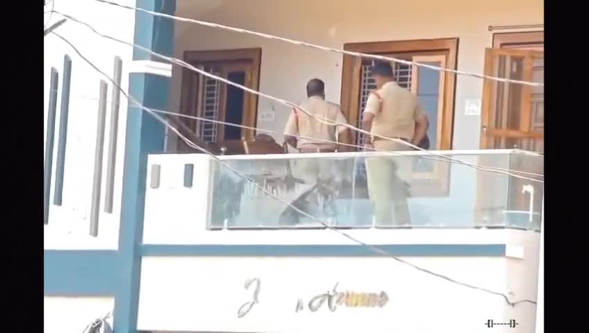 పాస్టర్ ఇంట్లో కోట్లల్లో నోట్ల కట్టలు
