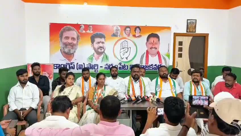 తాత మధు ఎమ్మెల్సీ పదవిని రద్దు చేయాలి