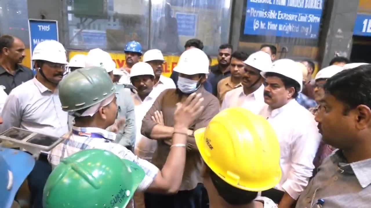 వైజాగ్ స్టీల్ ప్లాంట్‌కు పవన్ కళ్యాణ్..
