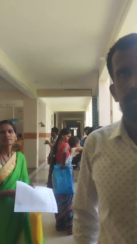 ఆస్పత్రిలో సౌకర్యాల కొరత.. రోగుల అవస్థలు