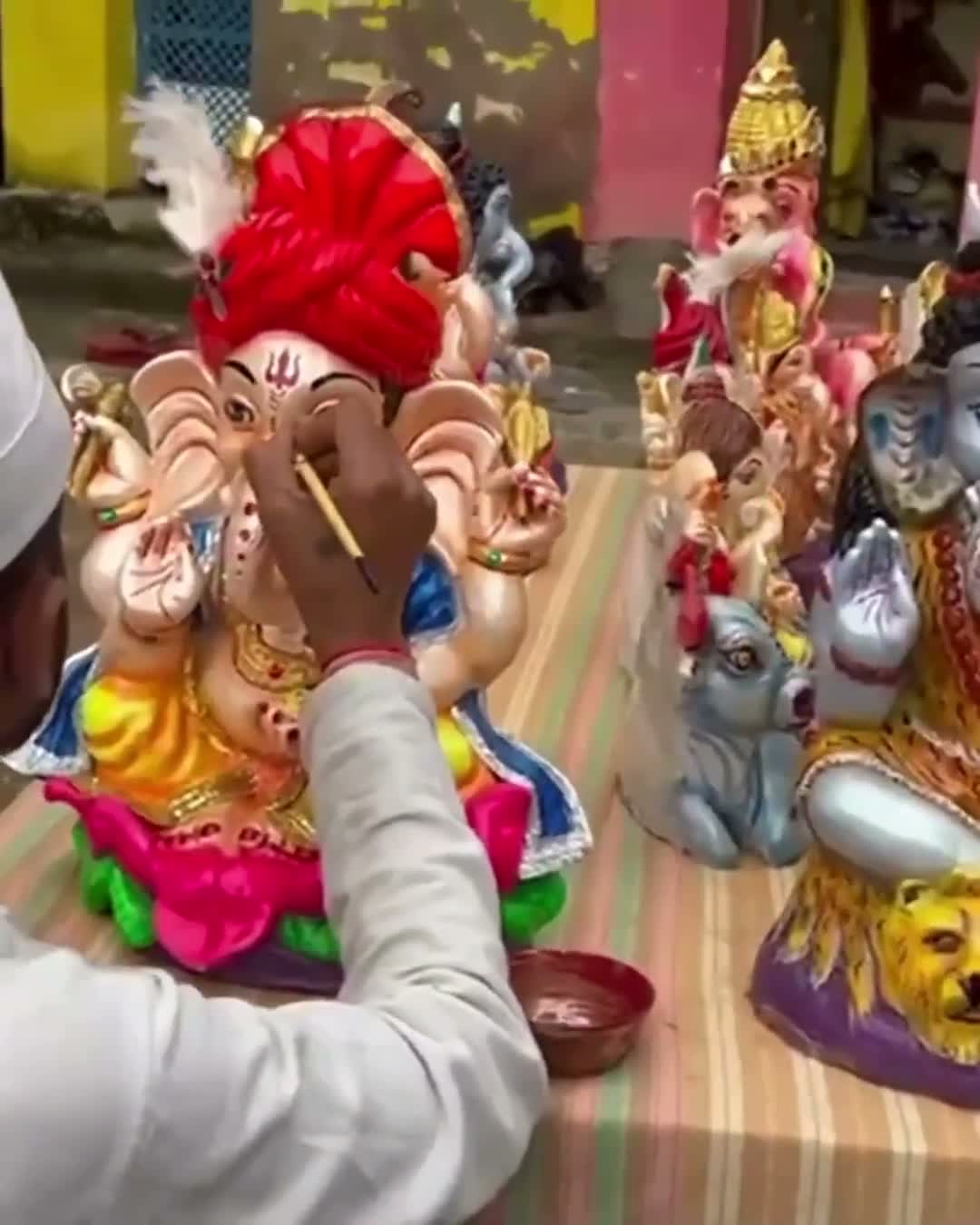 సెంట్రల్ జైల్లో 500 ఎకో-ఫ్రెండ్లీ గణేశ్ విగ్రహాల తయారీ