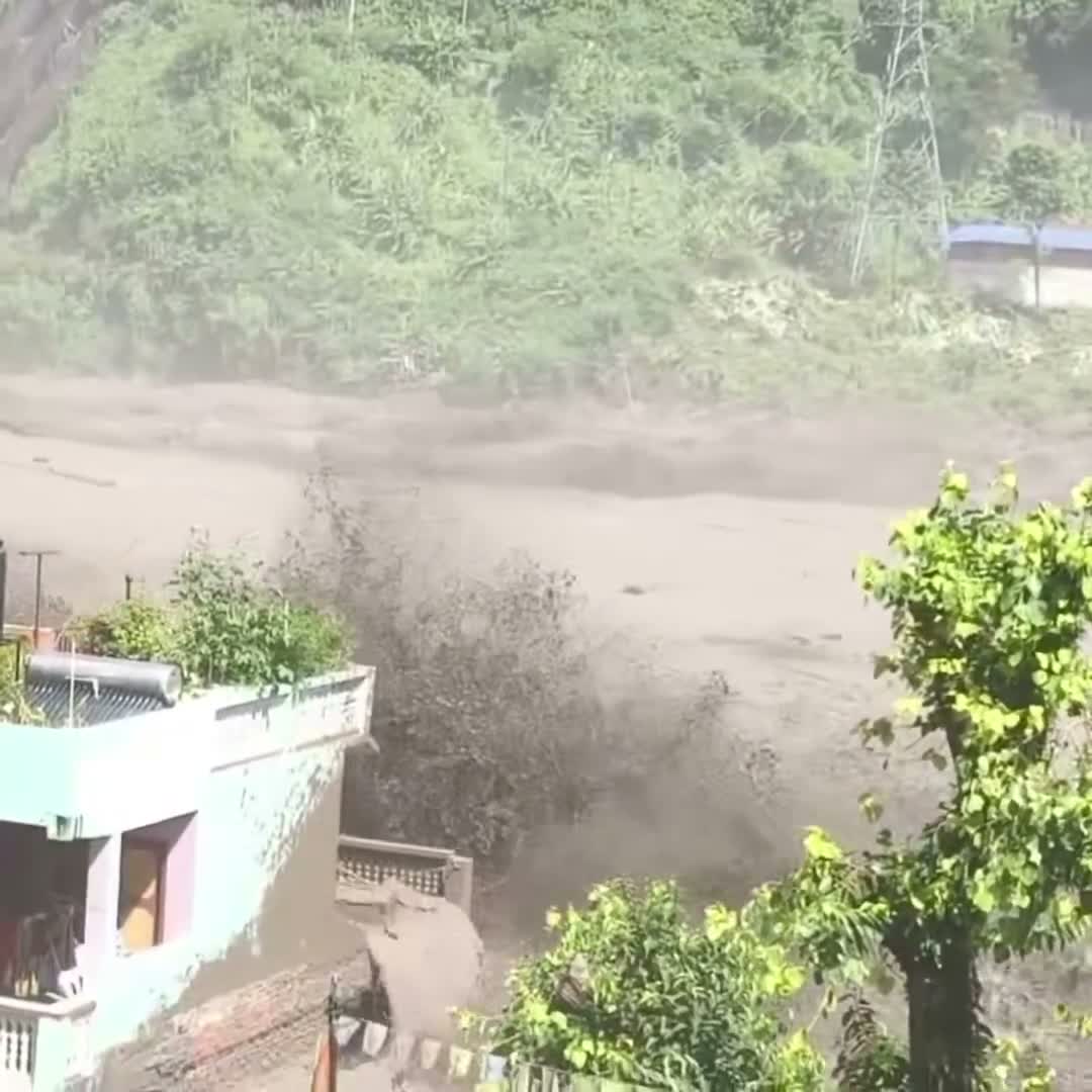 నేపాల్ వరదల్లో మిరాకిల్
