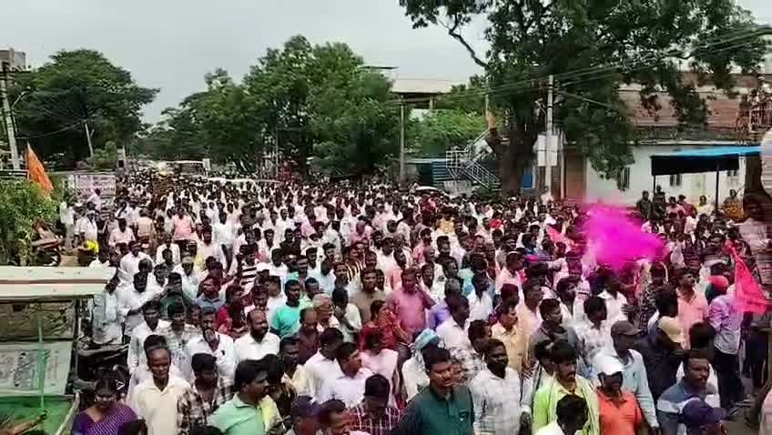 నేతకు వీడ్కోలు.. నర్సంపేటలో జనవెల్లువ