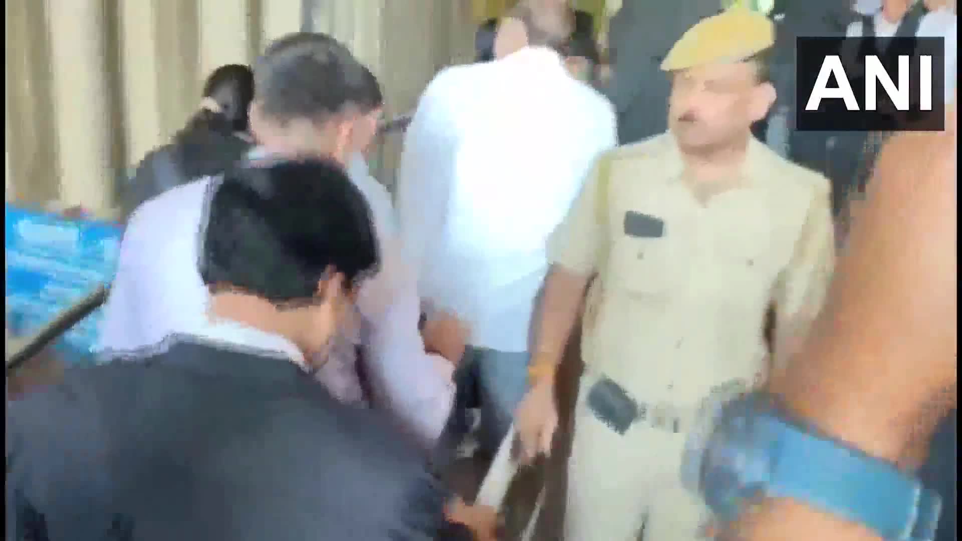 లాయర్ అవతారంలో మమత 