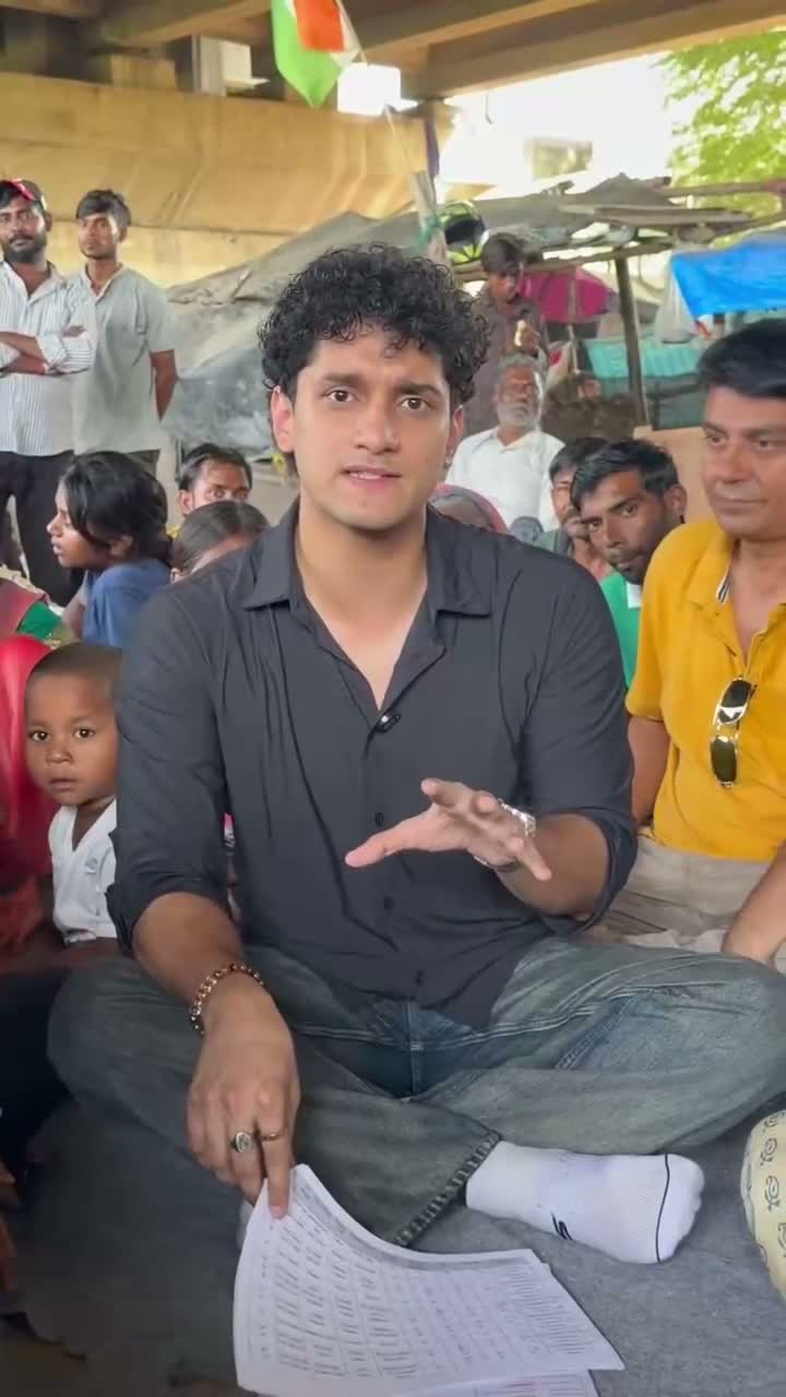 909 మంది ఓటర్లకు.. లిస్ట్‌లో ఒక్కరే!
