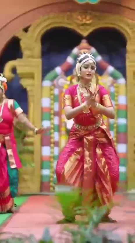 తిరుమలలో డింపుల్ హయాతి కూచిపూడి డాన్స్..