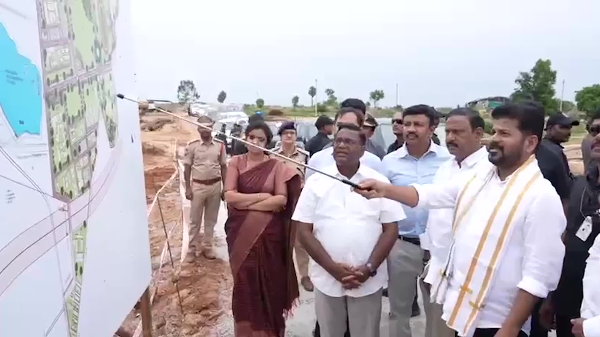 హకీంపేట్ ఎడ్యుకేషన్ హబ్‌ను సందర్శించిన సీఎం రేవంత్