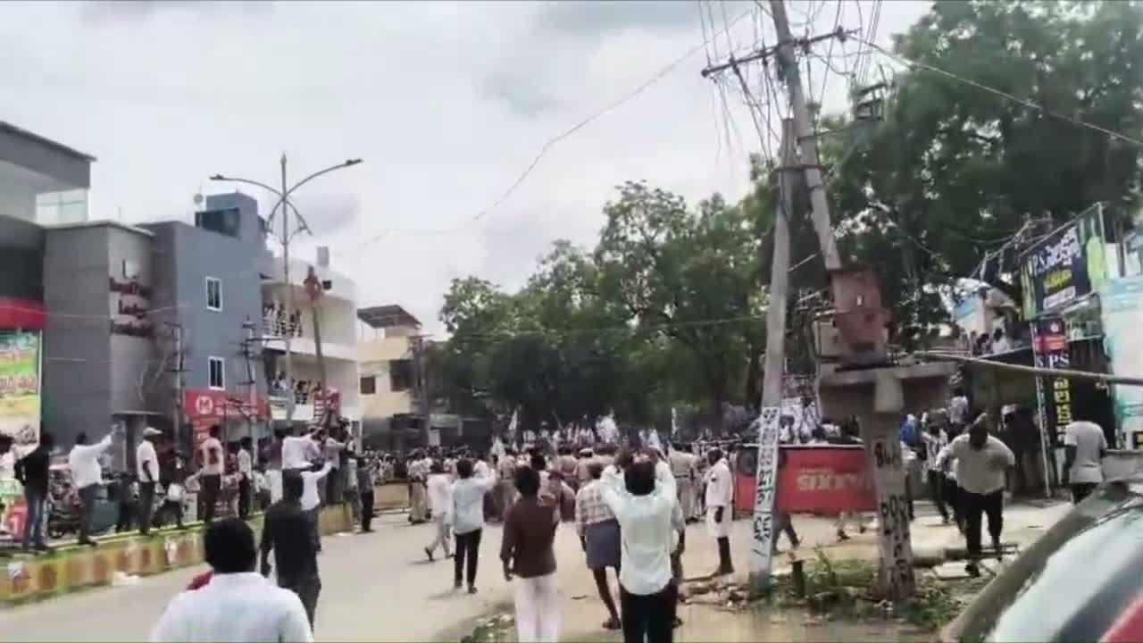 ప్రకాశం జిల్లాలో రచ్చ రచ్చ
