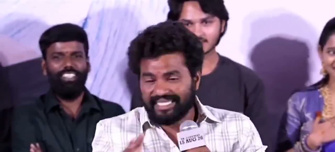 బిగ్ స్క్రీన్ కల: నటుడు భాను స్టేజ్‌పై అలా ఎందుకు చేశాడు?