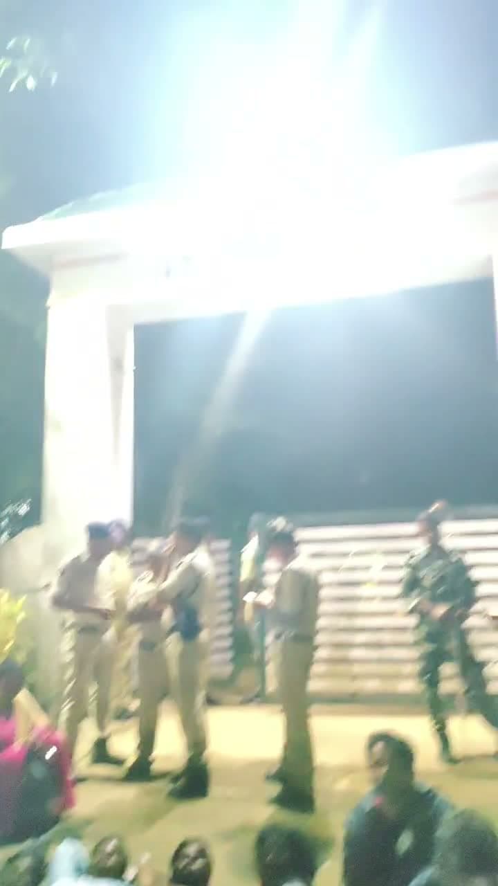 పాడేరు ITDA గేటు వద్దే విద్యార్థుల నిద్ర, నిరసన