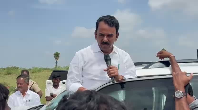 ప్రజాసమస్యల పరిష్కారానికి మంత్రి క్షేత్రస్థాయి పర్యటన