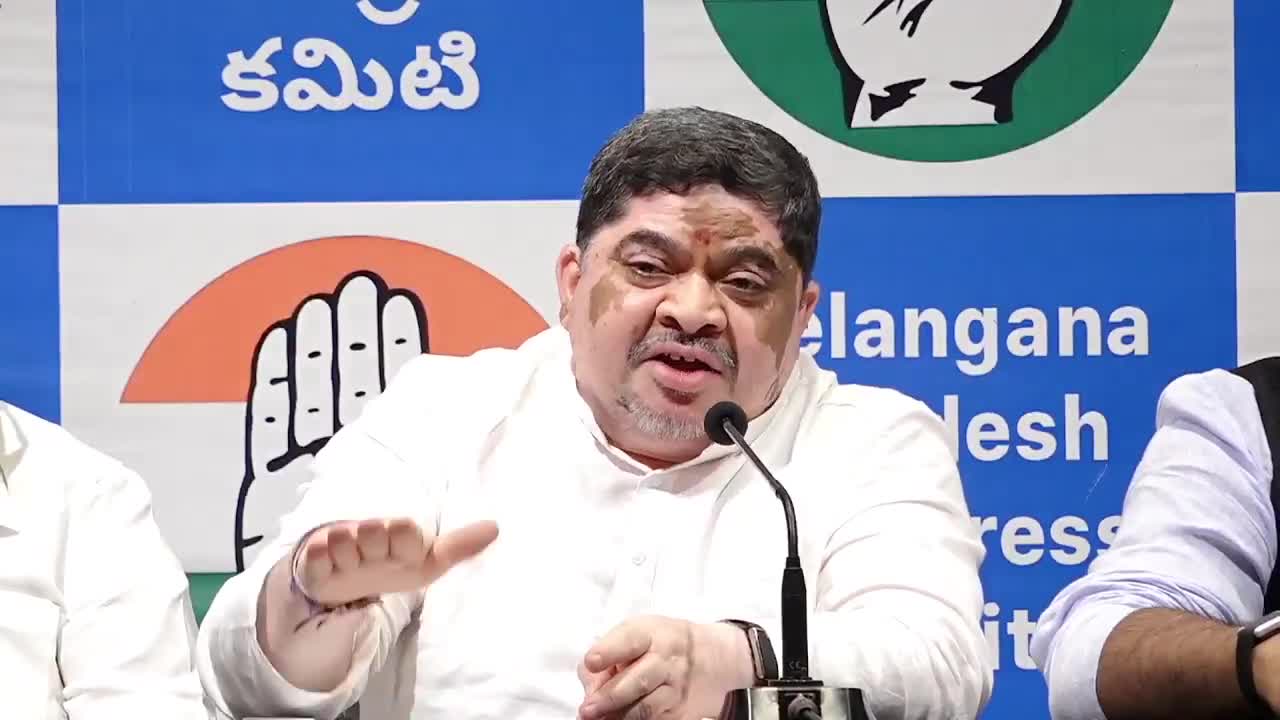పవన్ కళ్యాణ్ Vs పొన్నం ప్రభాకర్