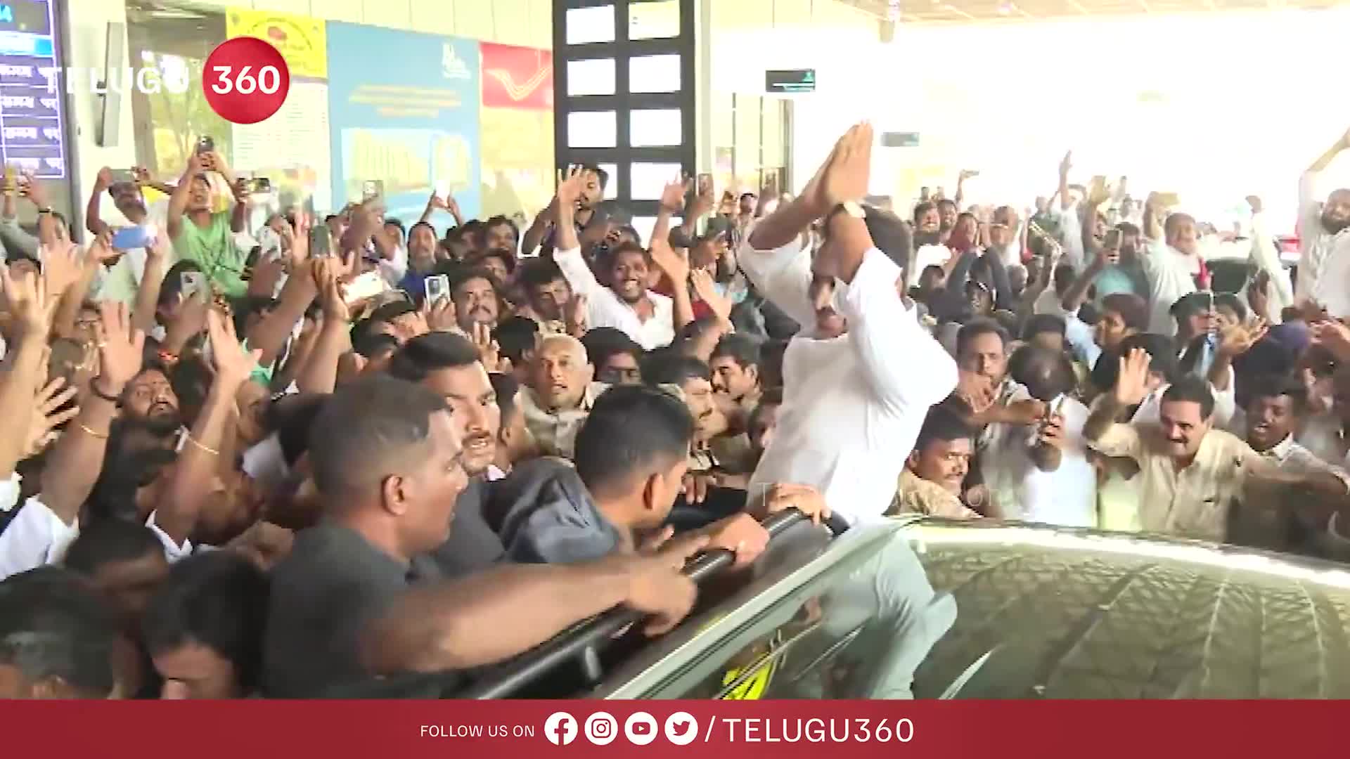 విశాఖ స్టీల్ ప్లాంట్‌ దగ్గరికి చేరుకున్న YS జగన్..