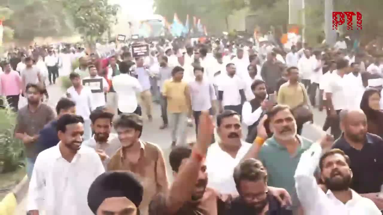 కదిలిన INDIA దండు!