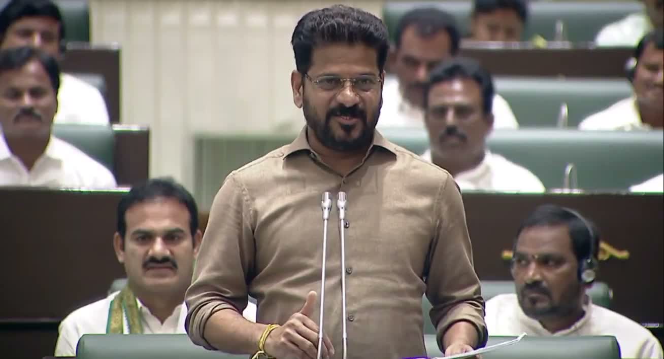 "అపోజిషన్ శాడిస్టిక్ ప్లెజర్ పొందుతోంది"