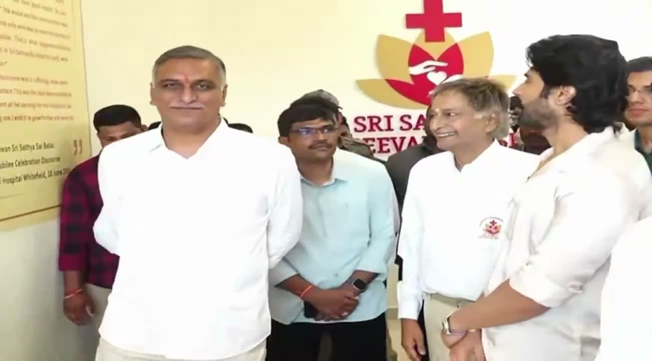 హరీష్ రావు, విజయ్ దేవరకొండ సిద్దిపేటలో సందడి!