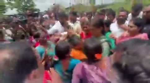 రైతులకు అండగా ఉంటాం: సబితా ఇంద్రారెడ్డి