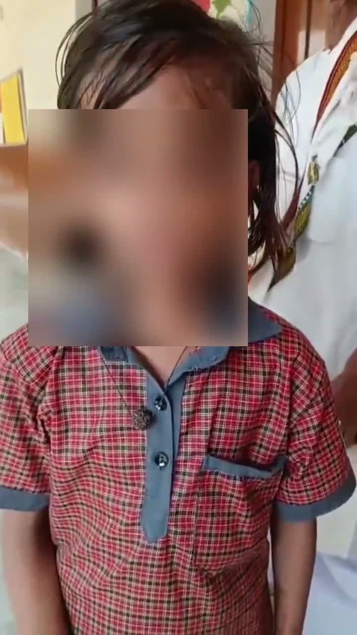 స్టూడెంట్‌‌‌‌‌పై టీచర్ దాడి.. వీడియో వైరల్
