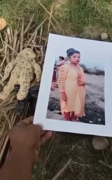 బతికున్న కూతురికి అంత్యక్రియలు.. వీడియో వైరల్