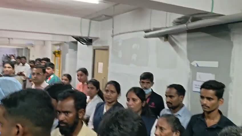 కొడుకు మరణంలోనూ అవయవదానంతో ఆదర్శం