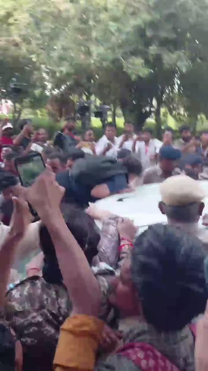 నేహా బోరా కిడ్నాప్!