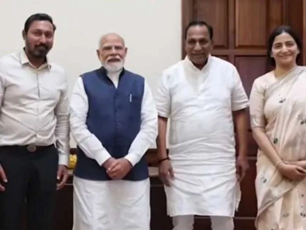 బీజేపీ ఆఫీసుకి మల్లారెడ్డి కోడలు ప్రీతిరెడ్డి