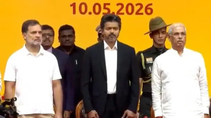 విజయ్ సభలో వందేమాతరం ఫుల్ లెంగ్త్ గీతం