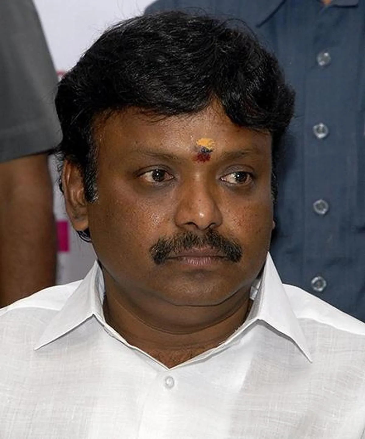 CM విజయ్ పార్టీలోకి క్యూ కడుతున్న MLAలు!