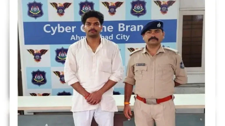 ఫ్రెండ్ షిప్ కి నో చెప్పిందని.. ఓ పూజారి వికృత చేష్టలు !