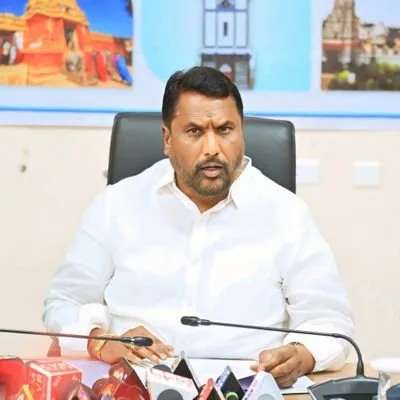 ఇష్టం వచ్చినట్లు మాట్లాడితే సహించం: మంత్రి అడ్లూరి