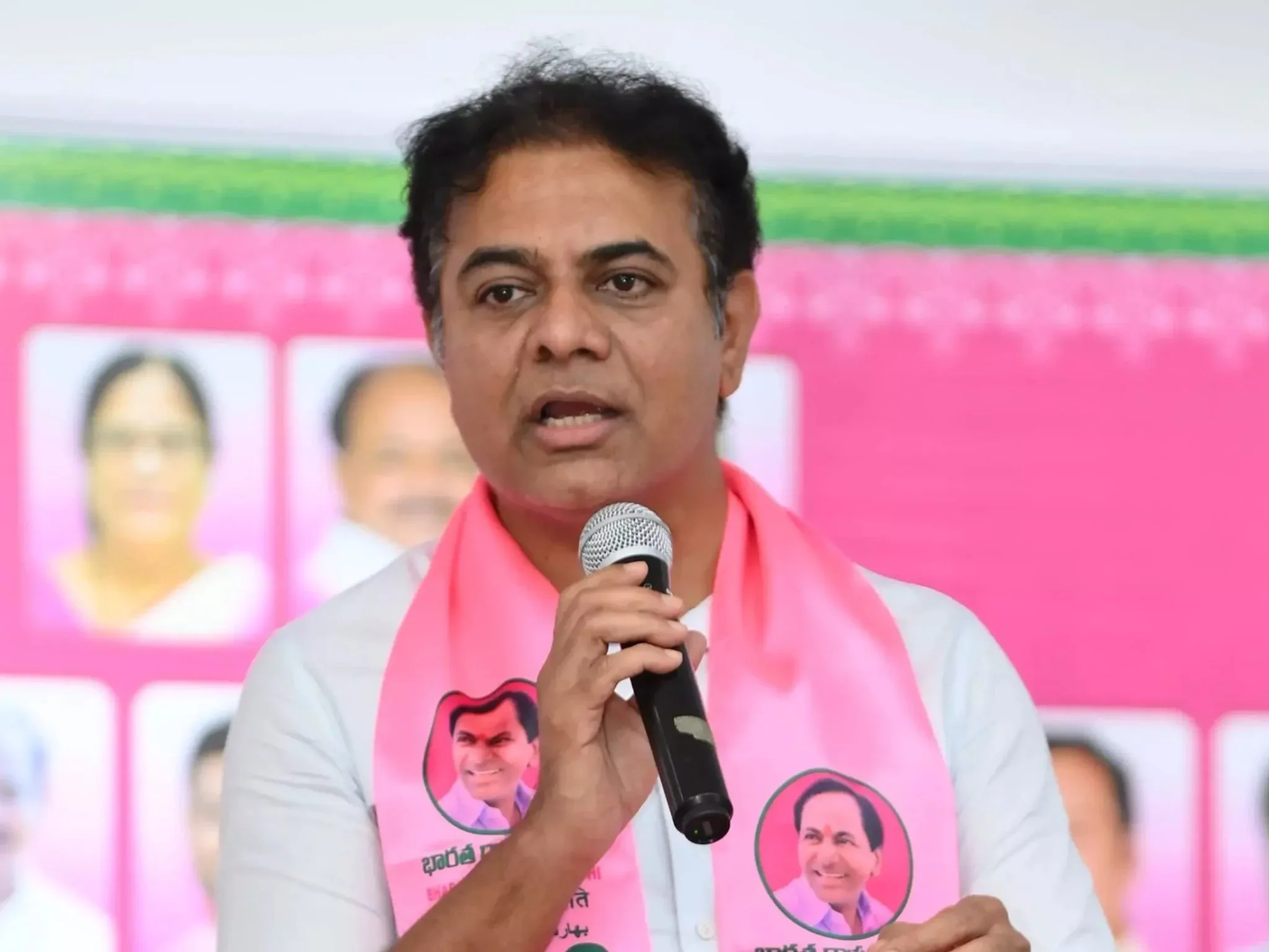 మీనాక్షి నటరాజన్ అంశంలోనూ సిట్ వేయాలి: KTR
