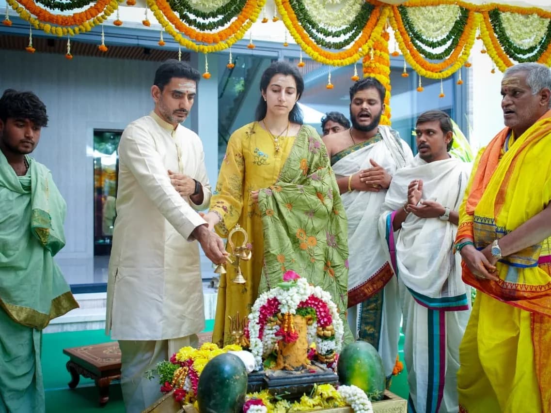 హైదరాబాద్ ఇంట్లో నారా లోకేష్, బ్రాహ్మణి స్పెషల్ పూజలు!