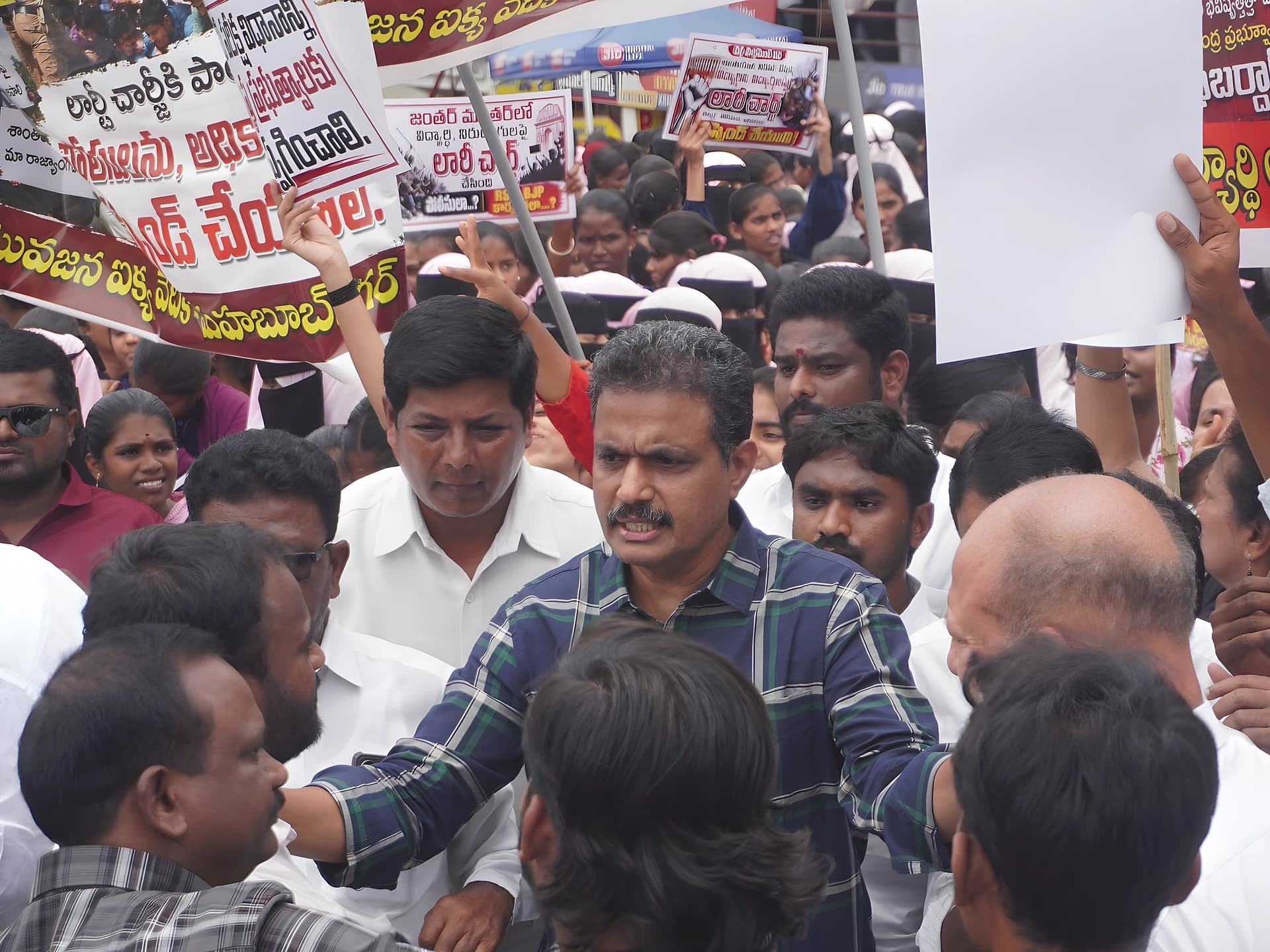 మహబూబ్నగర్లో భారీ ర్యాలీ..