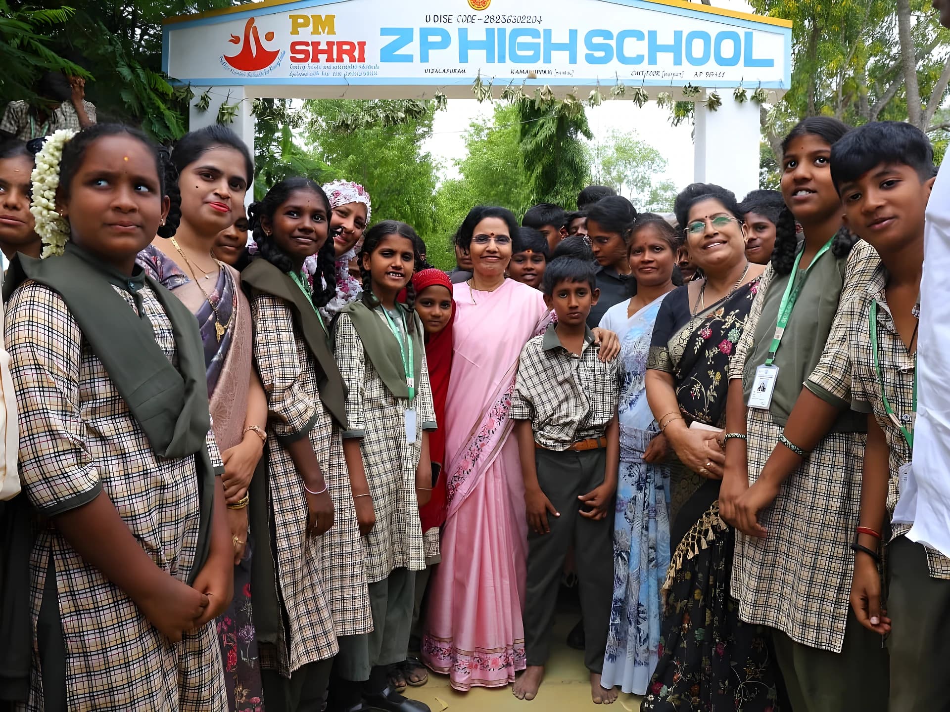 కుప్పంలో నారా భువనేశ్వరి పర్యటన