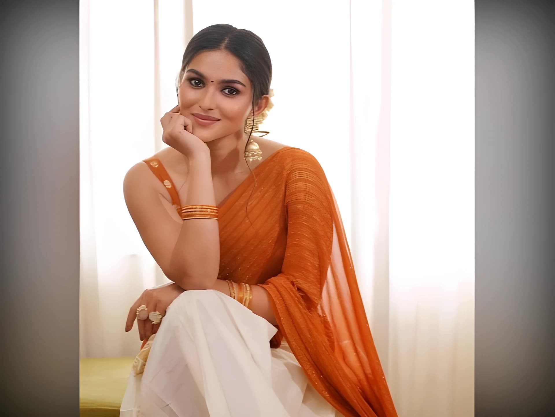 'ఐదు రూపాయల డాక్టర్' బయోపిక్ లో కయాదు లోహర్!