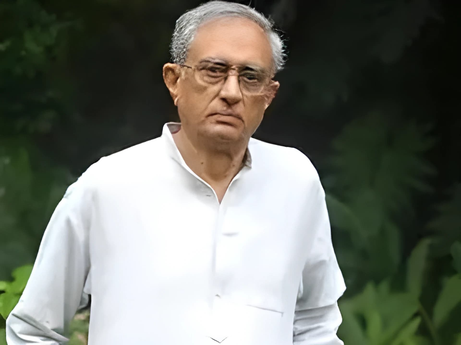 రైతులు, నిర్వాసితులకు న్యాయం చేయండి !- EASశర్మ