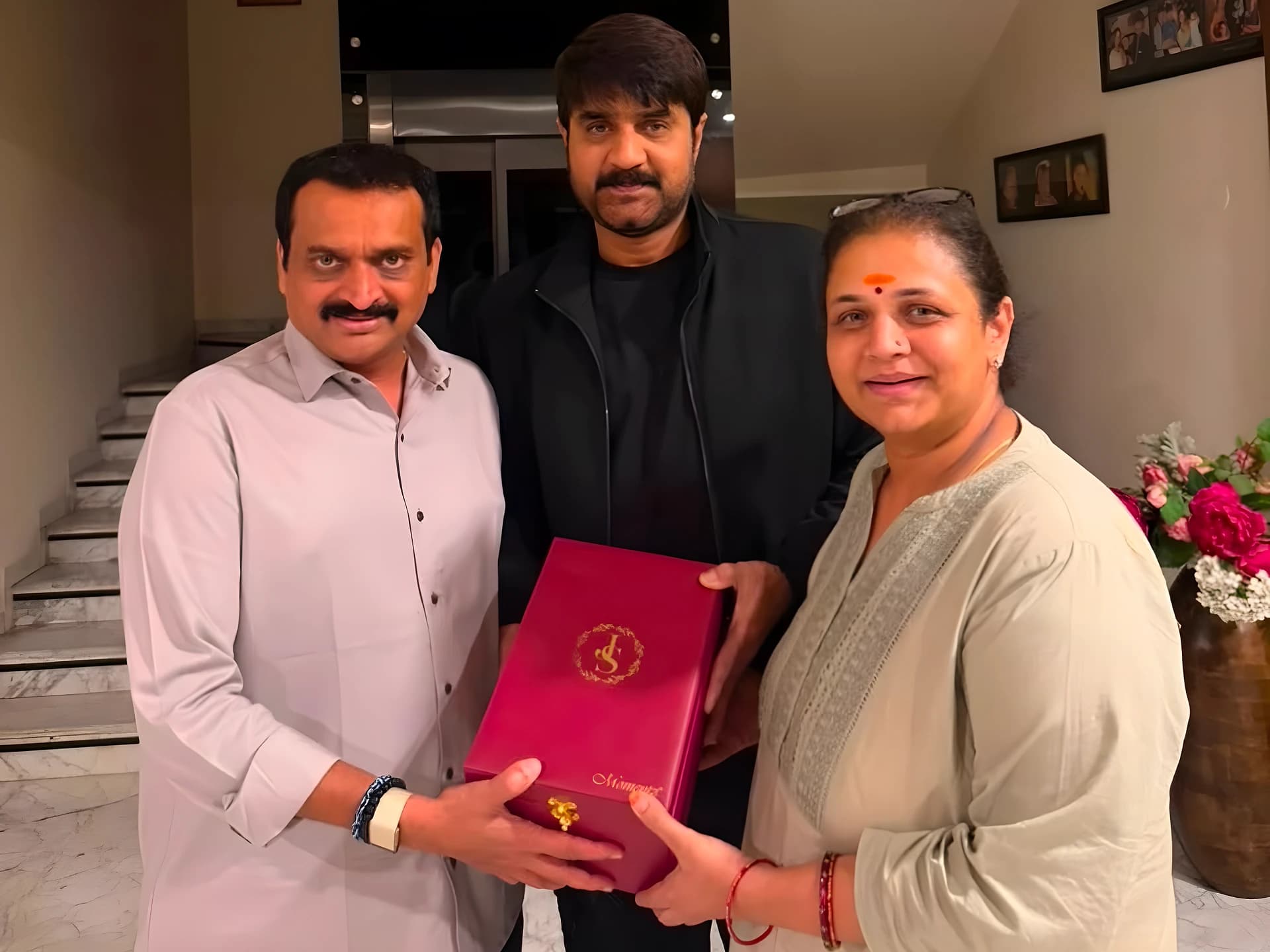 బండ్ల గణేష్ ఇంట పెళ్లి సందడి!